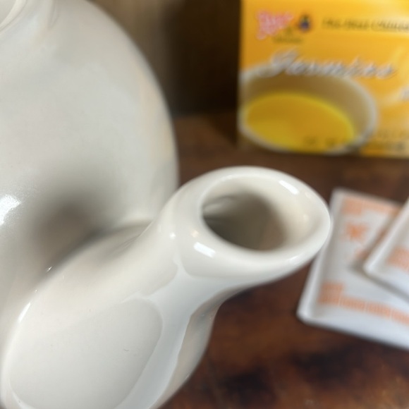 Tea Pot Keep Calm & Drink Tea 5 Cup Capacity Tea Serving Pot Hot Drink Server - Picture 14 of 15